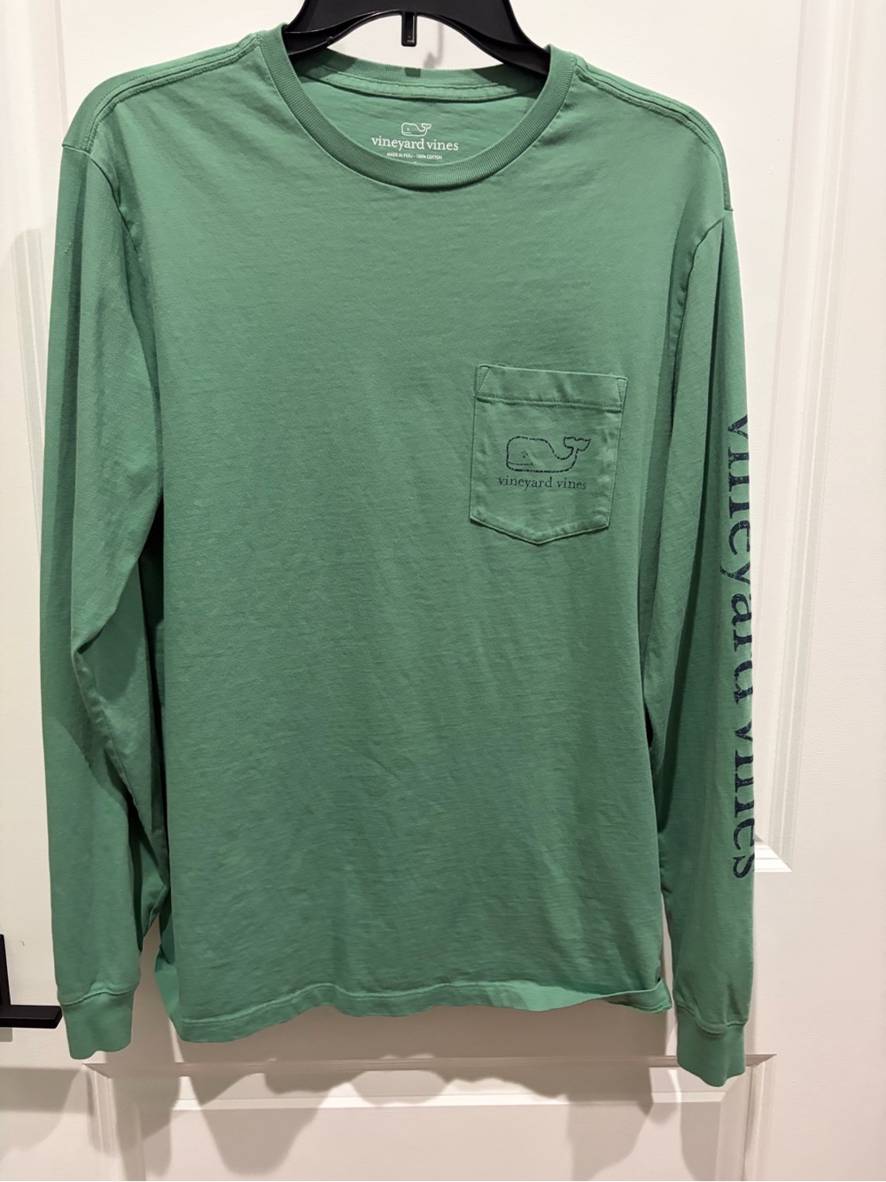 Vineyard Vines uni de. Pocket Long-Sleeve Tee in Sea Green
